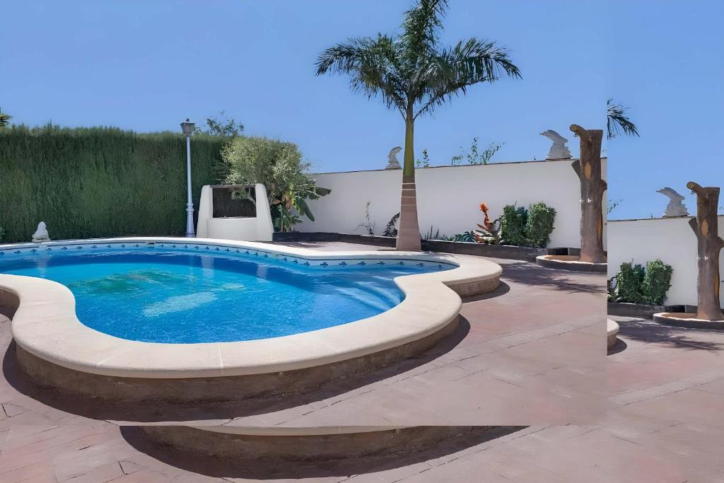 Apartamentos con piscina compartida WIFI y parking - 3