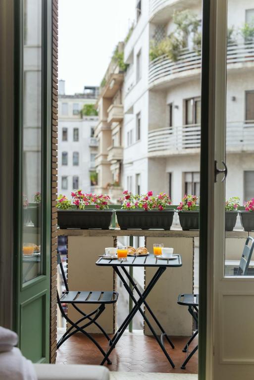 Marcora 6v luxury living apartment in Brera - 15min walk to Duomo - 3
