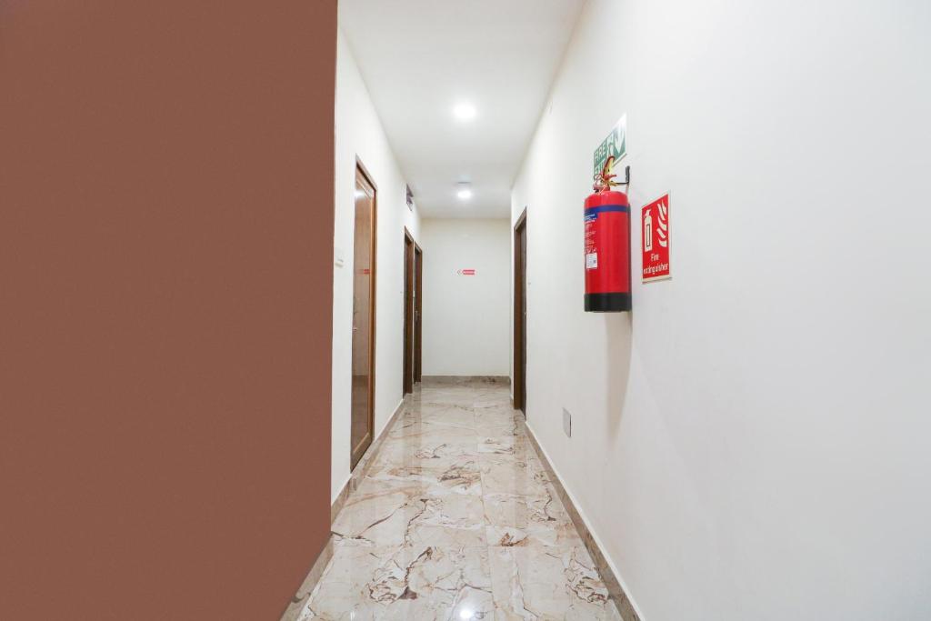 フロント・ロビー