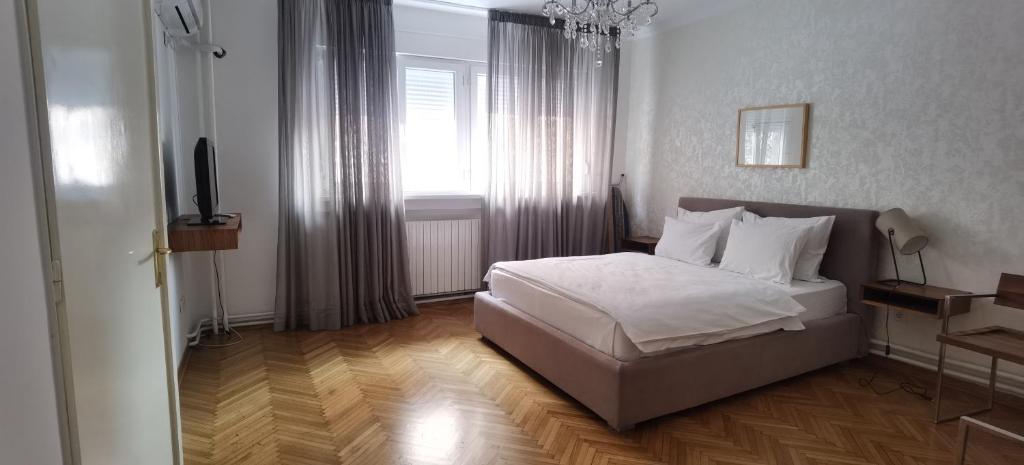 Two Bedroom Apartment Vuk - 2