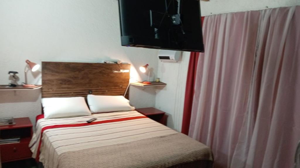 200 meters from the beach Equipped for 6 Minimum 7 days - 2