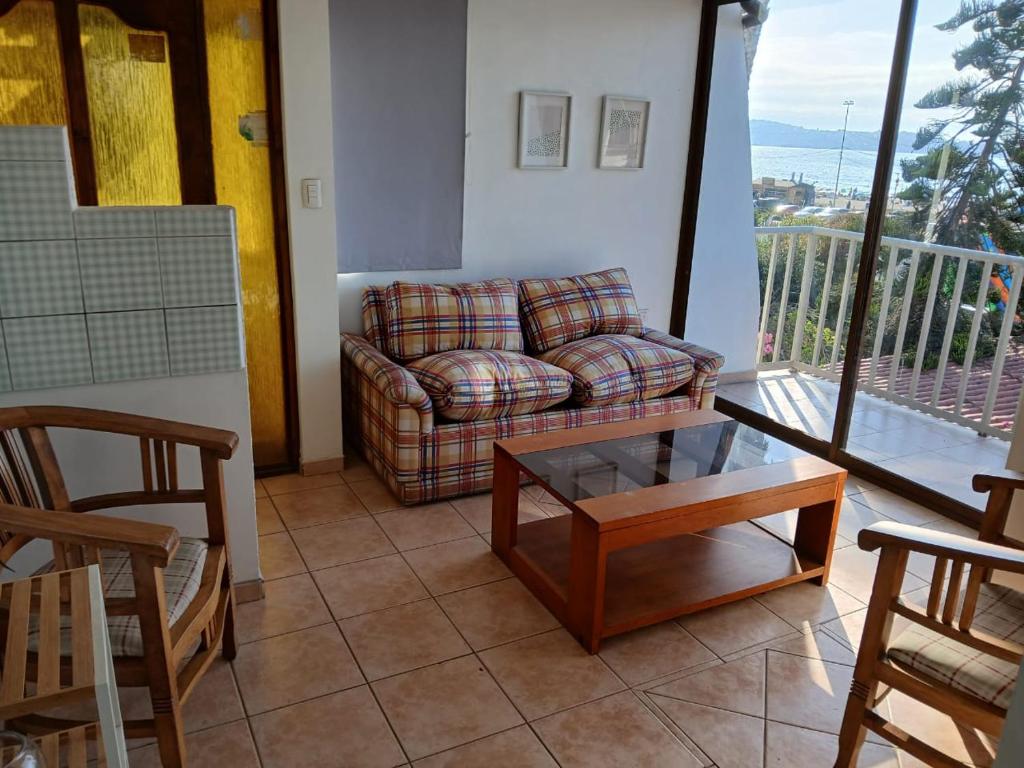 Departamento a metros de la playa - 4