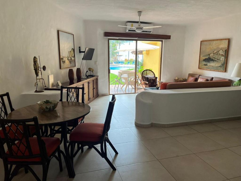 Los Tules Beautiful Accommodation - 5