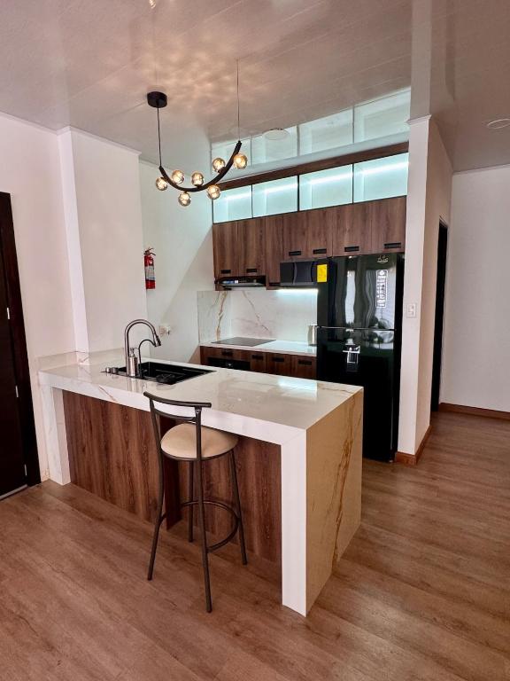 Luxury Smart Loft - Massager and Smart Bathroom - 3