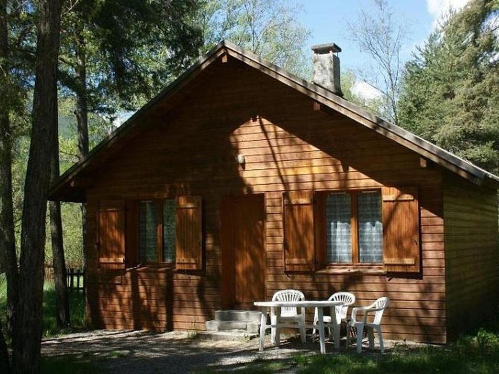 Chalet 3 Pièces avec Terrasse à Guillestre - API-1-52-1392 - 1