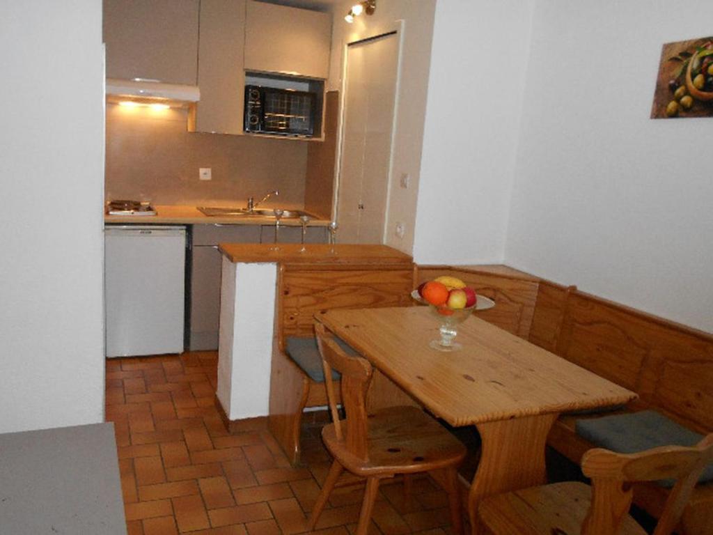Chalet 3 Pièces avec Terrasse à Guillestre - API-1-52-1392 - 2