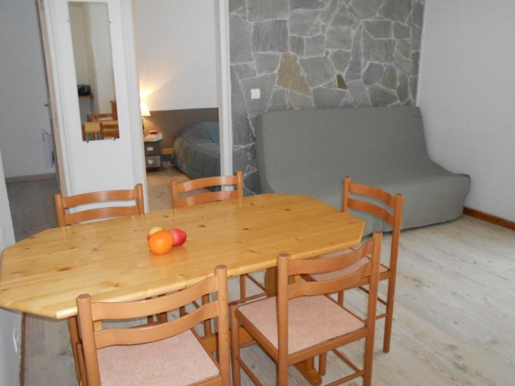 Chalet confortable avec terrasse à Guillestre - API-1-52-1385 - 3
