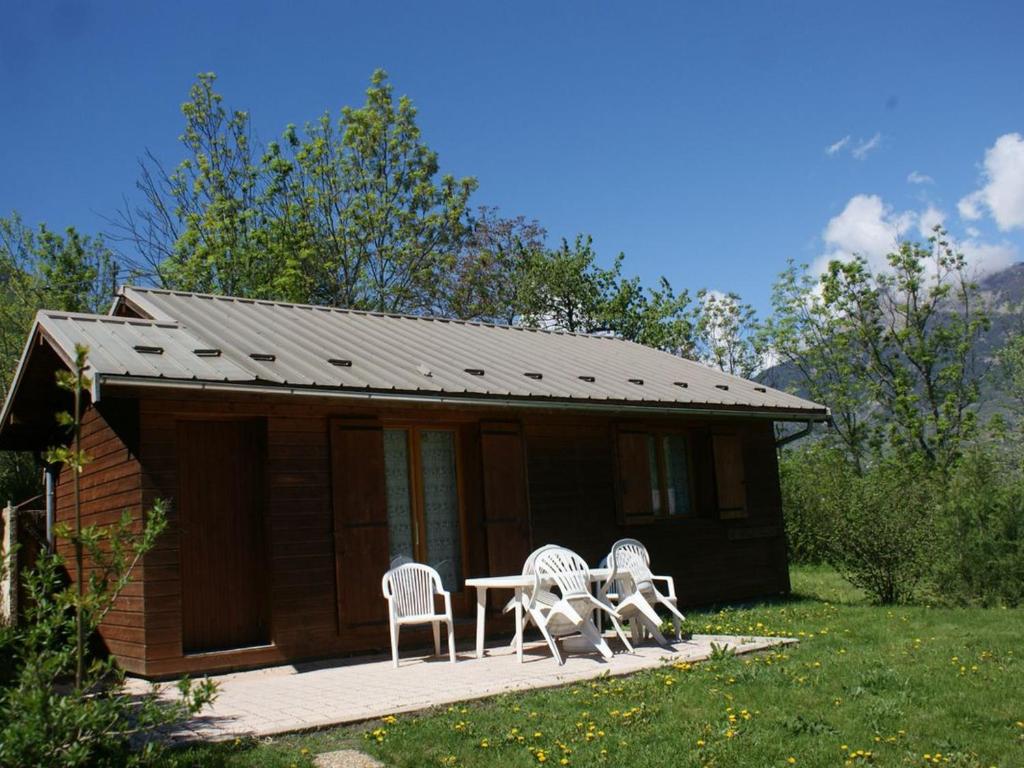 Chalet confortable avec terrasse pour 6 pers. - API-1-52-1382 - 1