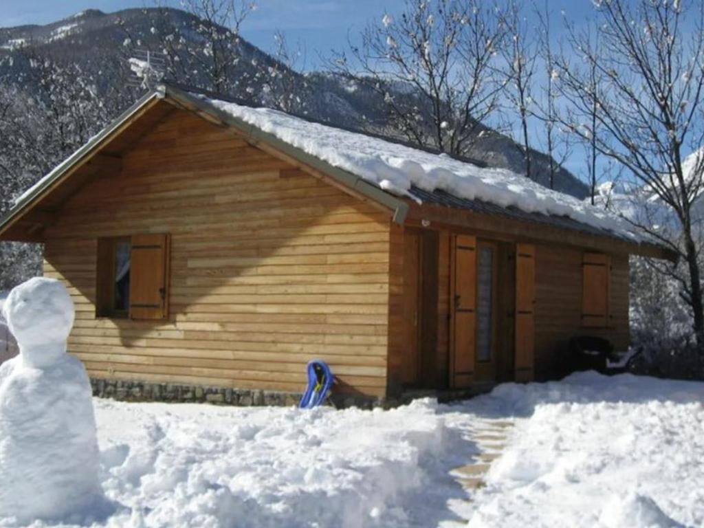 Chalet confortable avec terrasse pour 6 pers. - API-1-52-1382 - 3