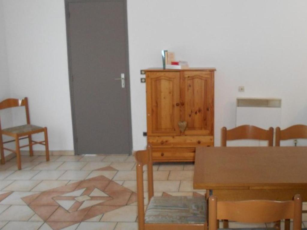 Chalet confortable avec terrasse pour 6 pers. - API-1-52-1382 - 4