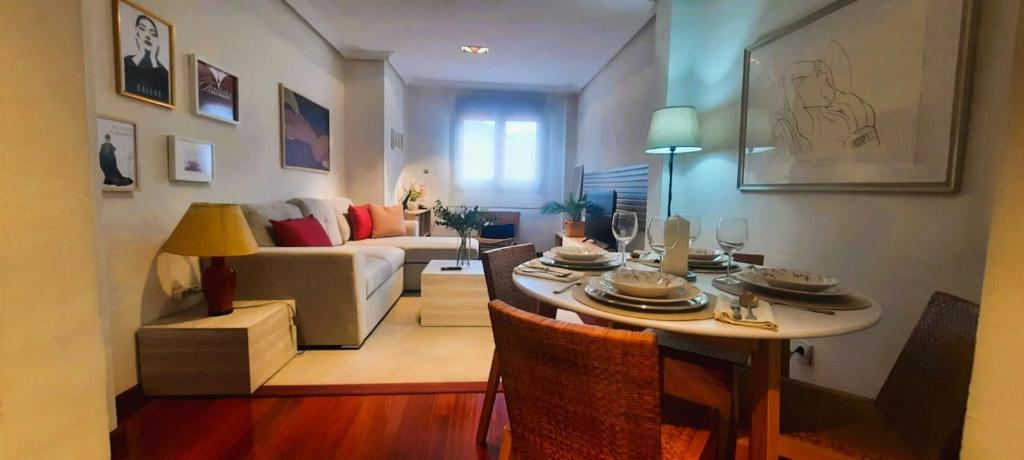 Apartamento Zuvillaga 18, confort y tranquilidad en pleno centro - 1