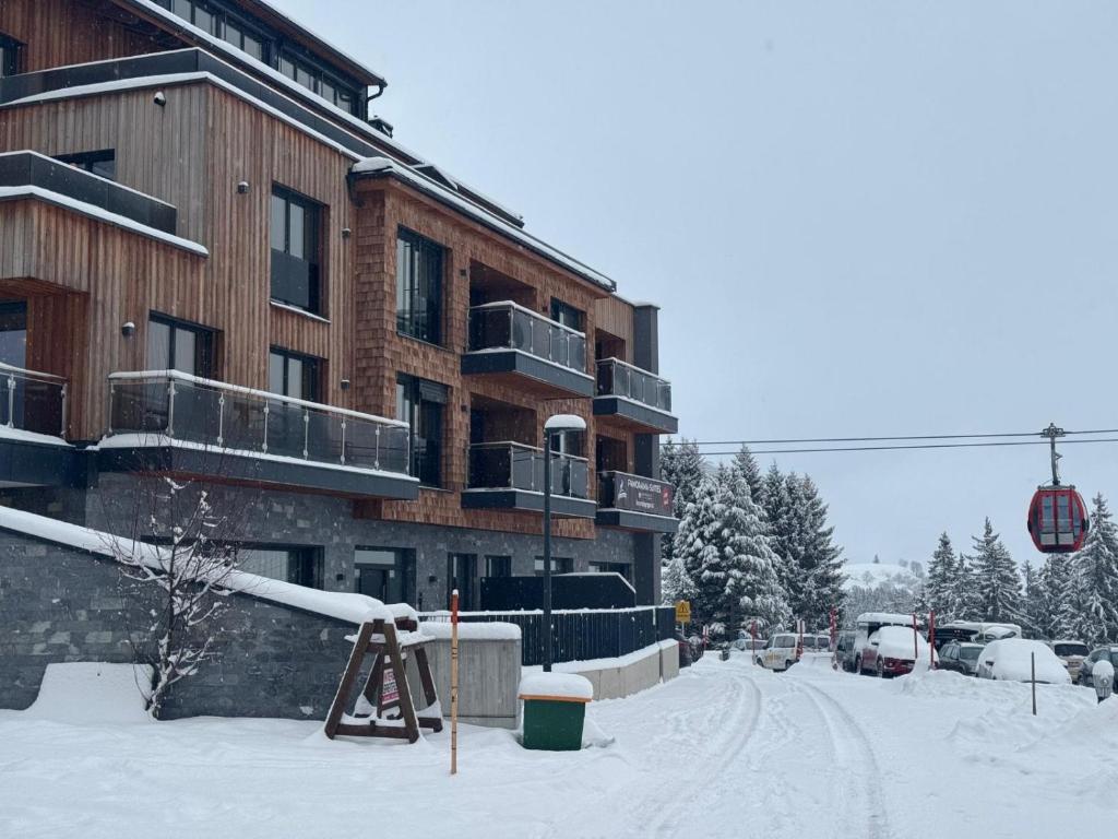 KitzSki Apartment ski-in ski-out accommodation - 2