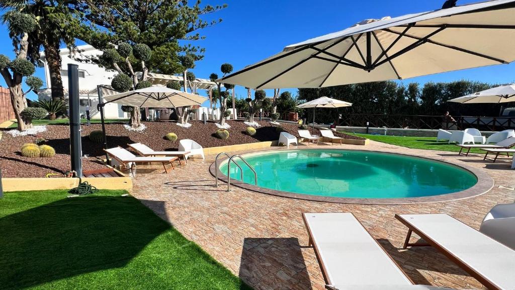Al Grande Pino - Private pool, Jacuzzi and amazing Sunset - 4