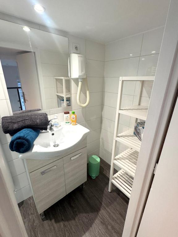 Jubin Duplex - 3