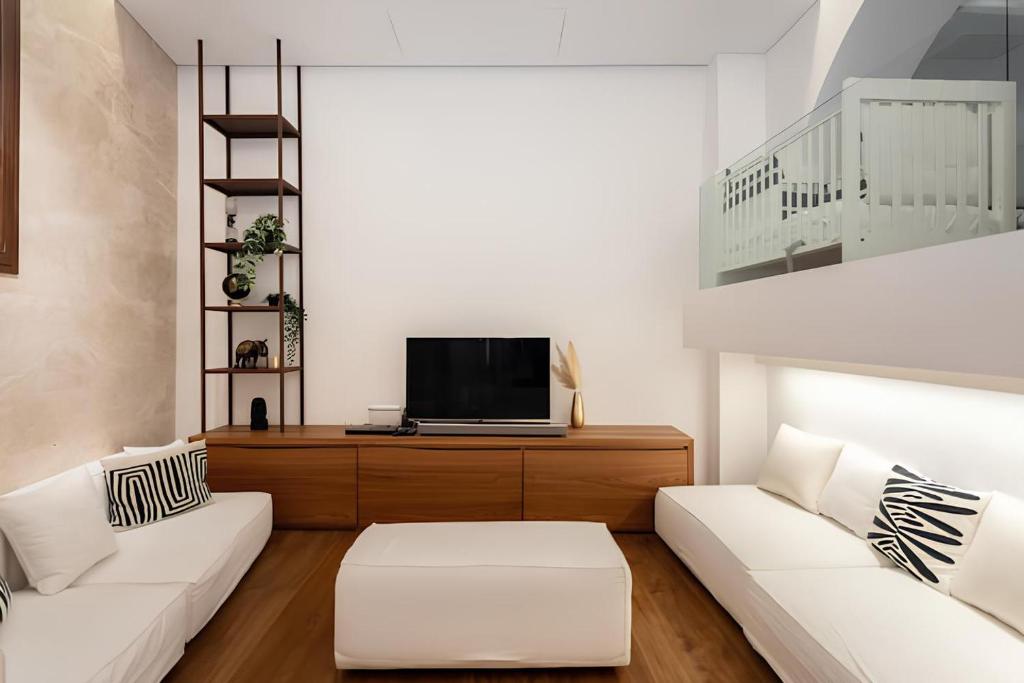 Vatican Luxury Home - 4