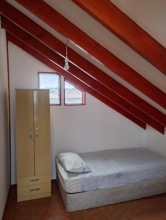 Habitaciones individuales, Excelente ubicación - 5