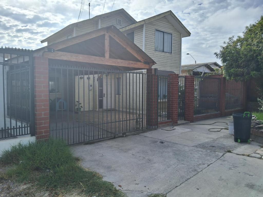 Casa en brisa mar coquimbo - 1