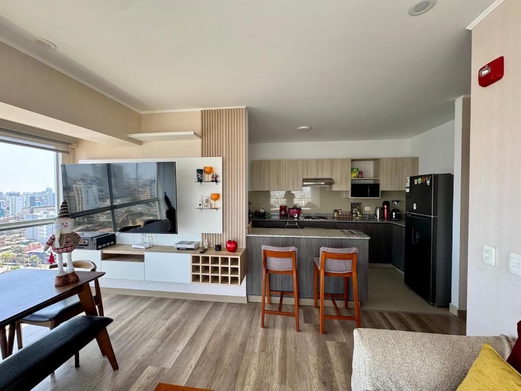 Large Apartment - Santa Beatriz 3 Bedrooms - 3