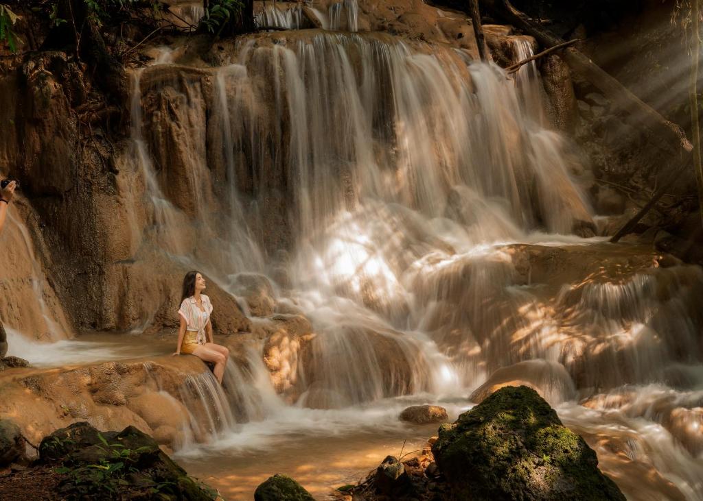 สภาพแวดล้อมโดยรอบ