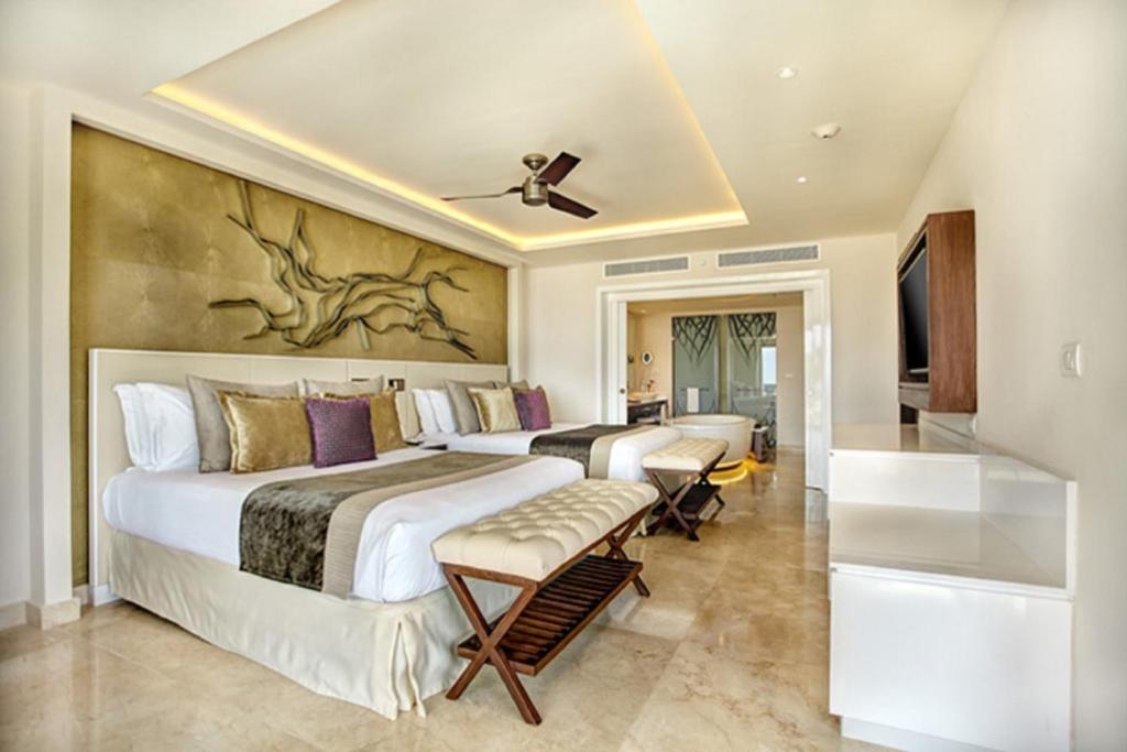 Royalton Negril, An Autograph Collection All-Inclusive Resort photo
