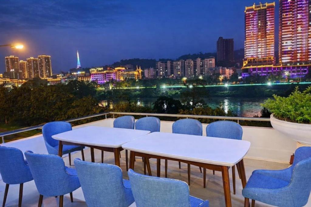 SONG HONG VIEW HOTEL