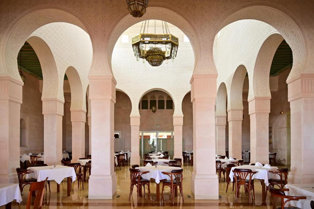 Nour Palace Thalasso & Spa - All Inclusive — Restaurant & bars in Mahdia, Mahdia