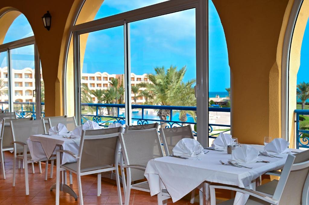 Nour Palace Thalasso & Spa - All Inclusive — Restaurant & bars in Mahdia, Mahdia