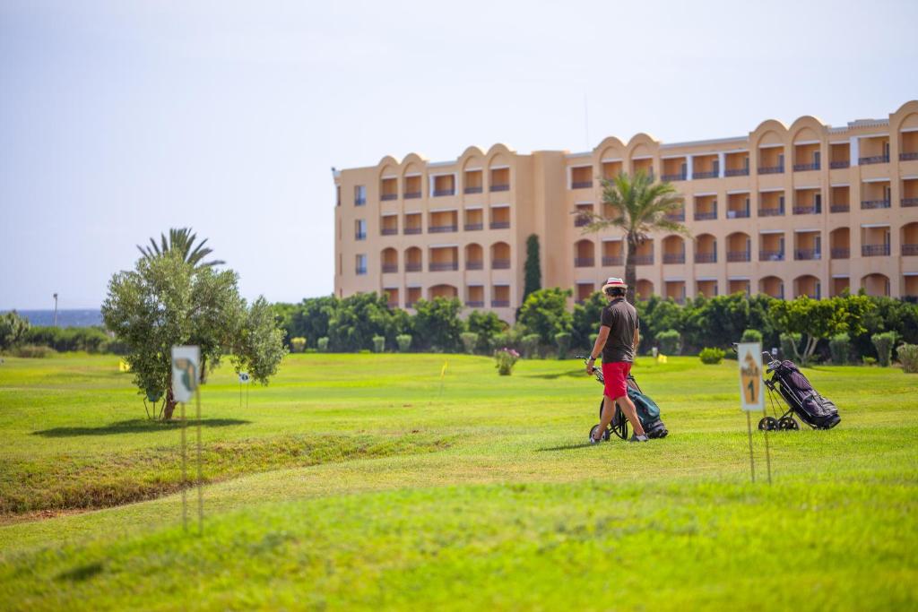 Nour Palace Thalasso & Spa - All Inclusive — Hotel building in Mahdia, Mahdia