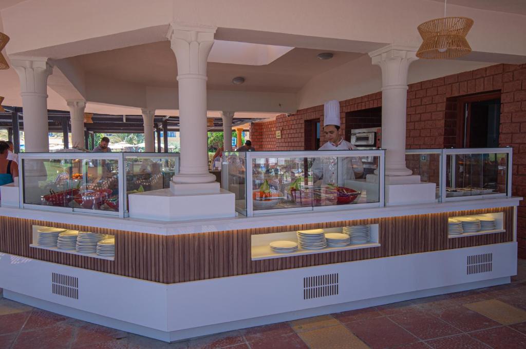 Nour Palace Thalasso & Spa - All Inclusive — Restaurant & bars in Mahdia, Mahdia