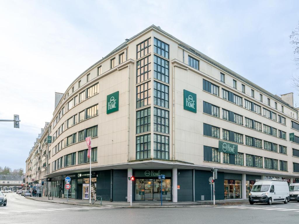 B&B HOME Caen Centre Gare - 1