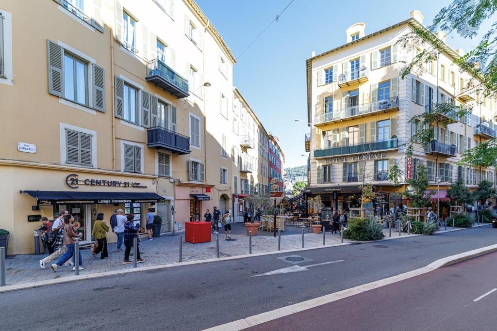Le Bonaparte - 30 meters from Place Garibaldi - 4