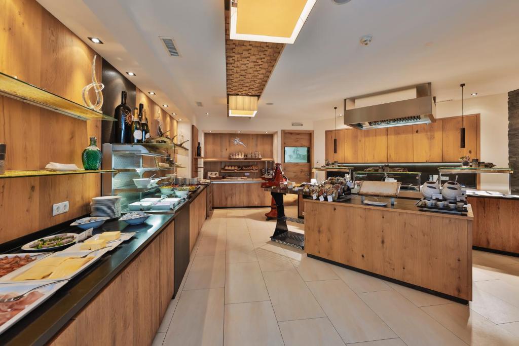 Hotel Fliana 4-Sterne Superior - 5