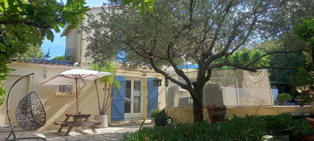 Maison jardin grande piscine 2 étoiles - 4
