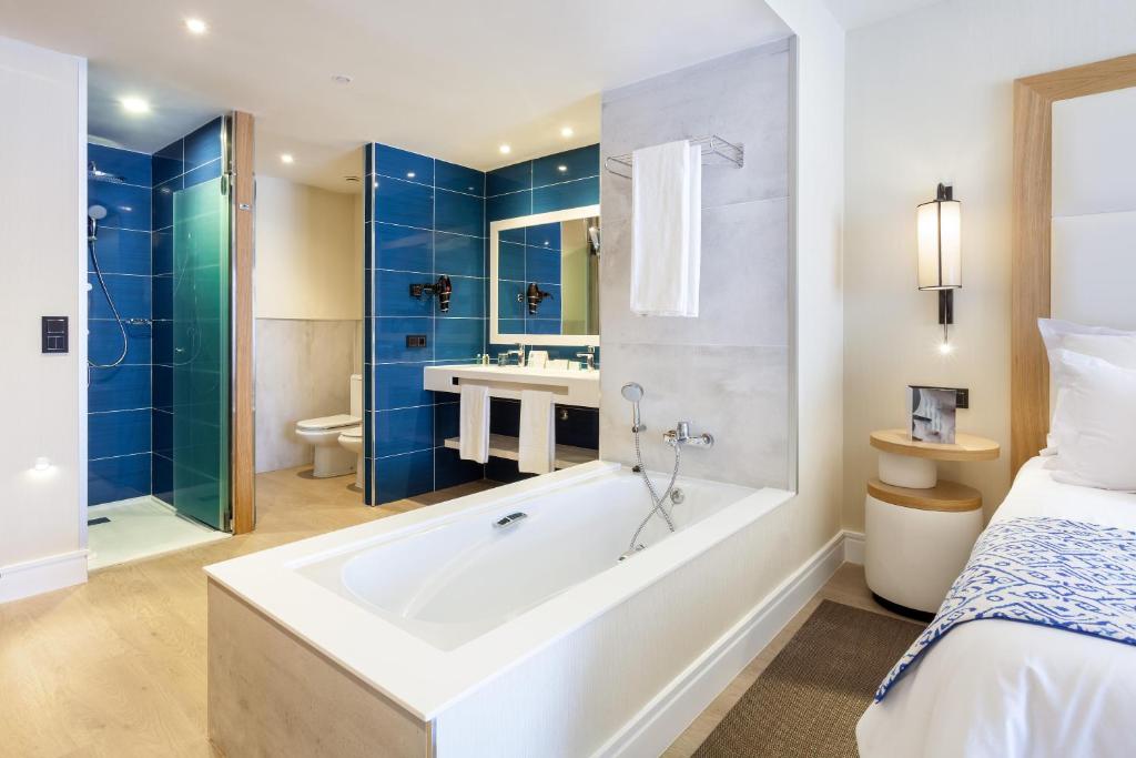 Gran Tacande Wellness & Relax Costa Adeje — Costa Adeje, Canary Islands
