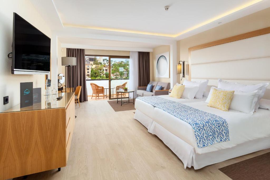 Gran Tacande Wellness & Relax Costa Adeje — Costa Adeje, Canary Islands