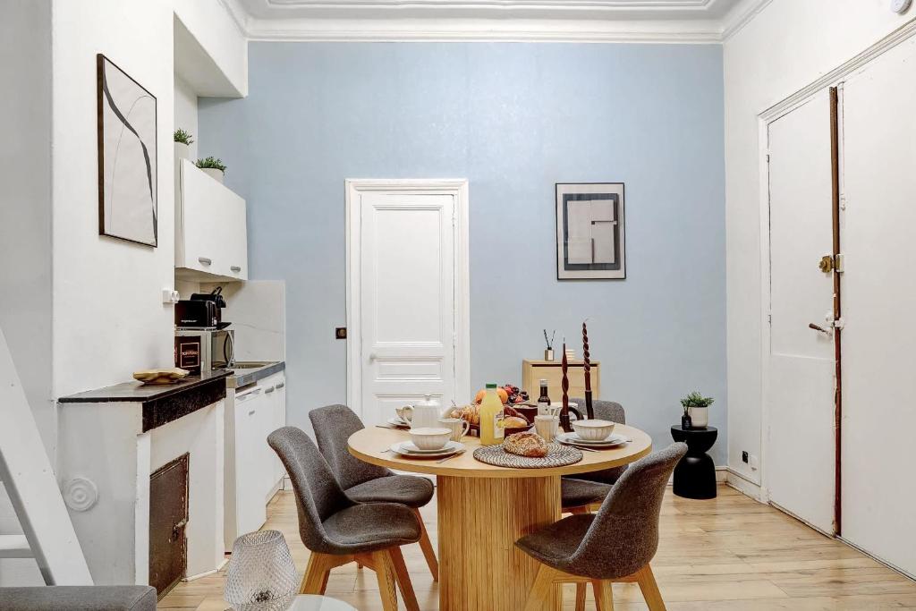 Charmant nid parisien cosy pour 4 voyageurs - 2