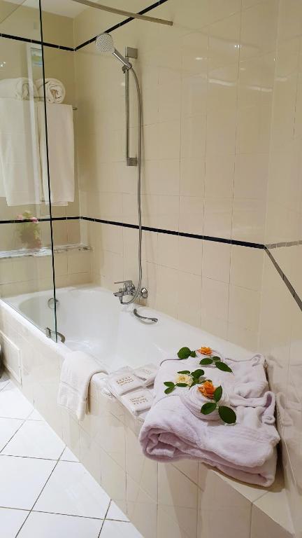 Nour Palace Thalasso & Spa - All Inclusive — Hotel rooms in Mahdia, Mahdia