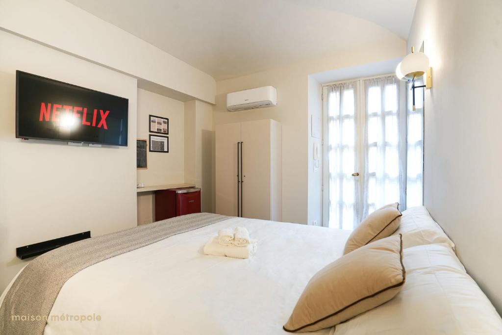 Accademia Central Apartment - 1