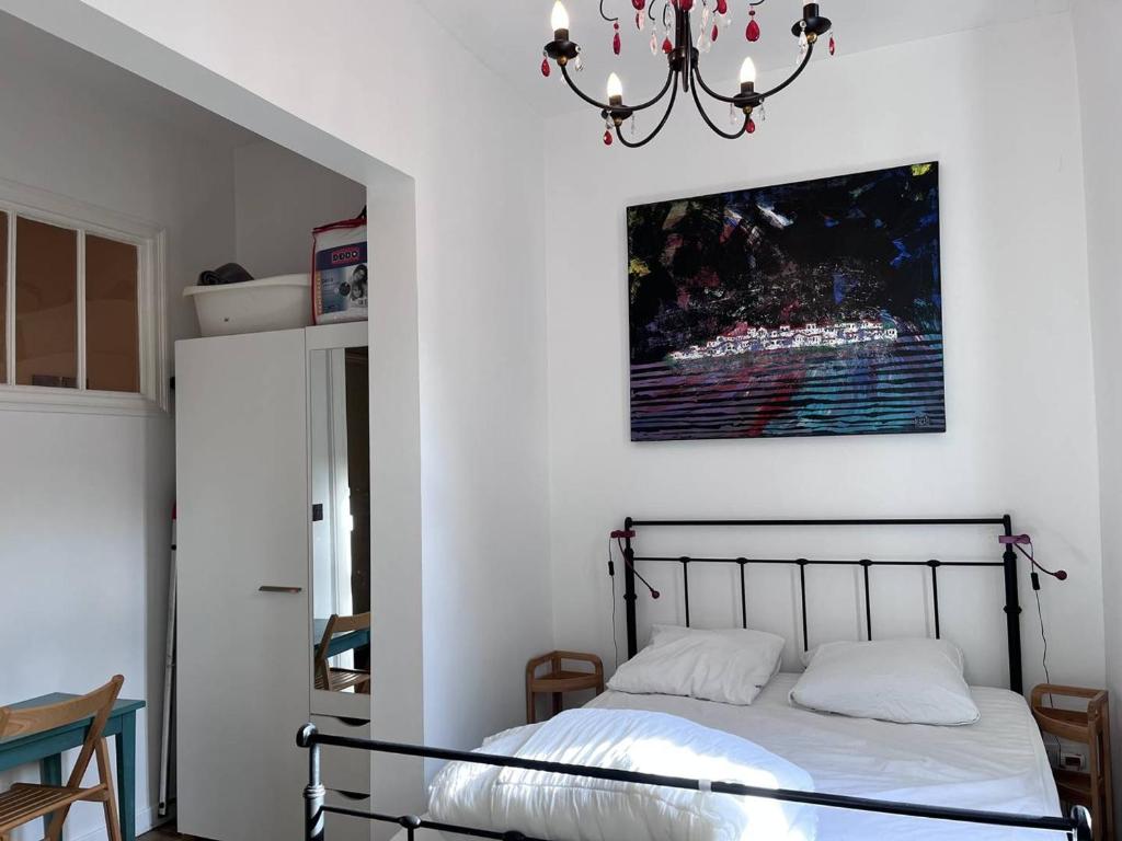 Appartement contemporain au centre ville pour 8 pers avec balcon - FR-1-812-35 - 2