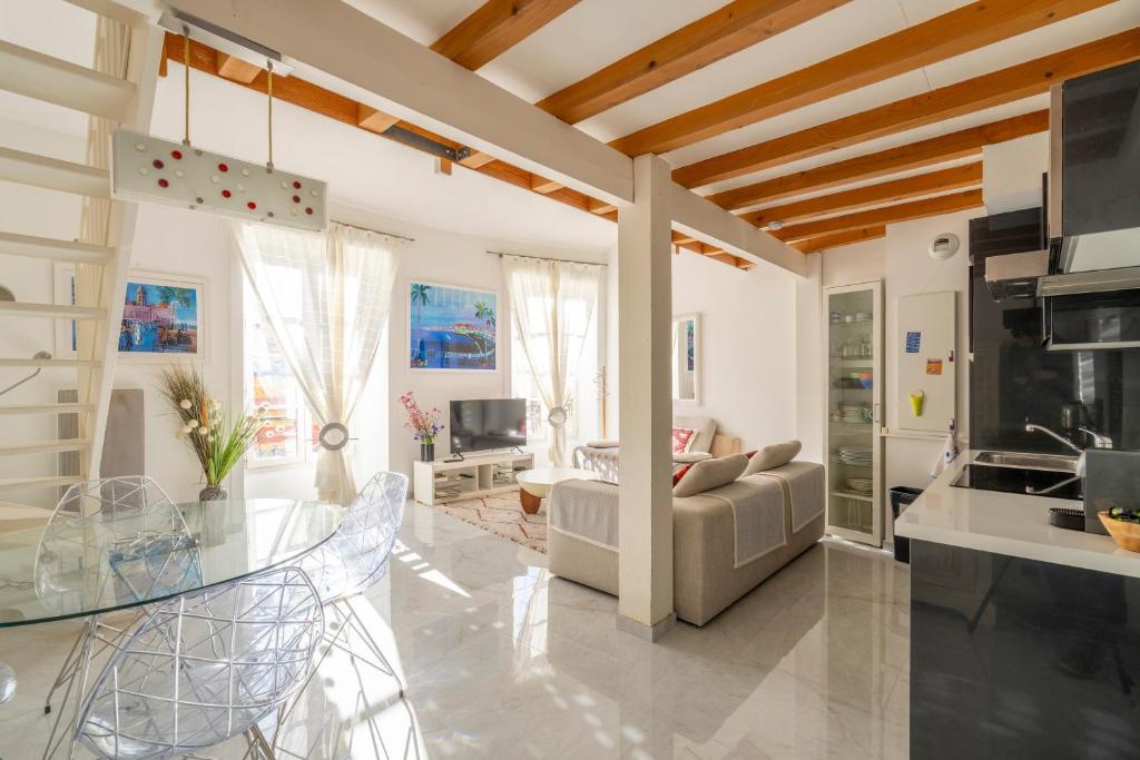 Stunning Duplex place Masséna 2 mins walk from beaches - 2
