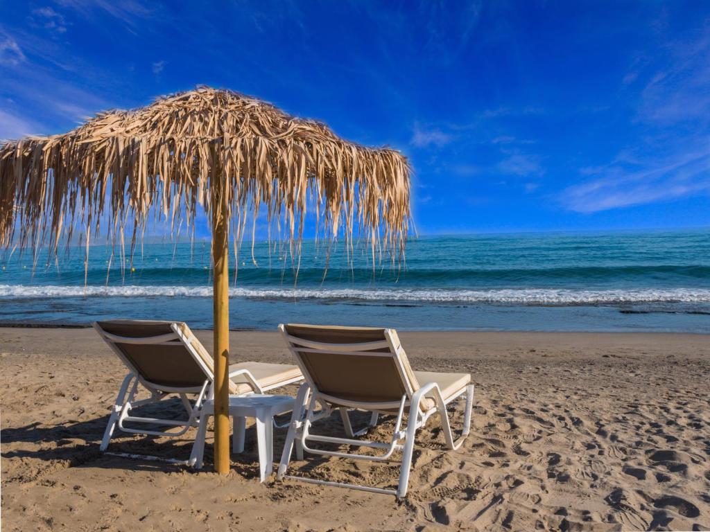 Alexia Beach Hotel — Hotel in Crete Island
