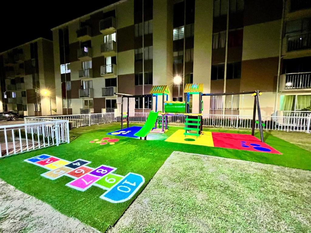 Apartamento Amoblado de Lujo en Neiva Conjunto Goya - 5