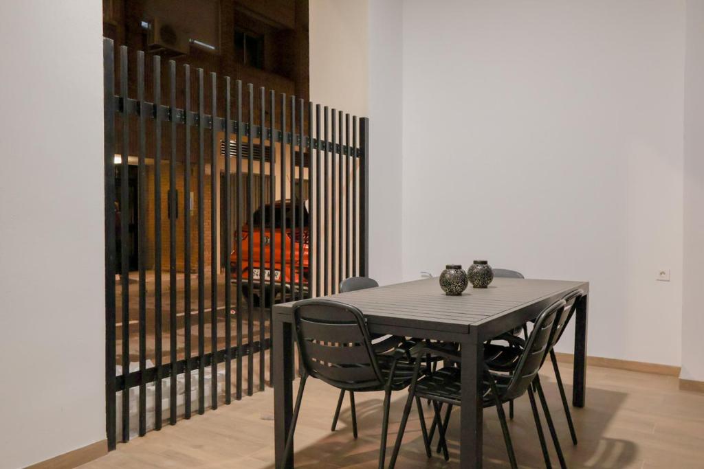 Comfortabel Apartment next to La Marina - 3