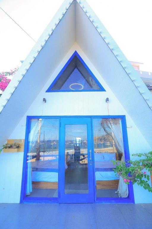 Lan Anh beach house Nhơn Lý Quy Nhơn