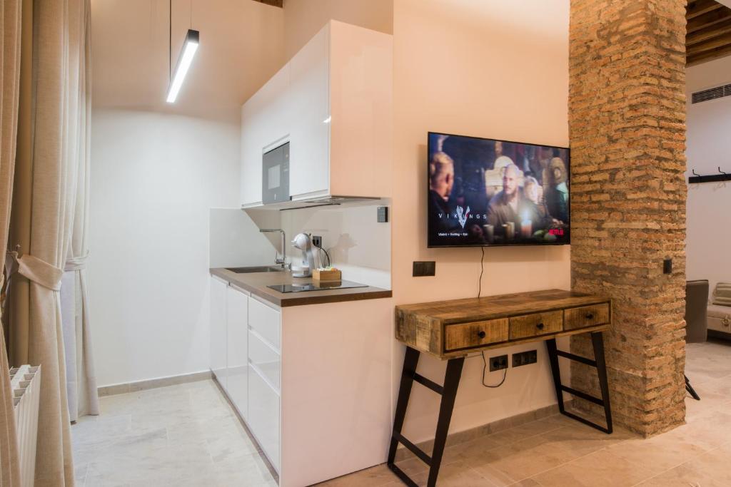 Authentic Studios Alcazaba - 5