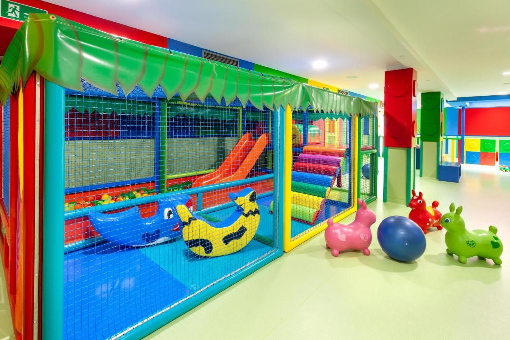 Tagoro Family & Fun Costa Adeje — Attractions for children in Costa Adeje, Canary Islands