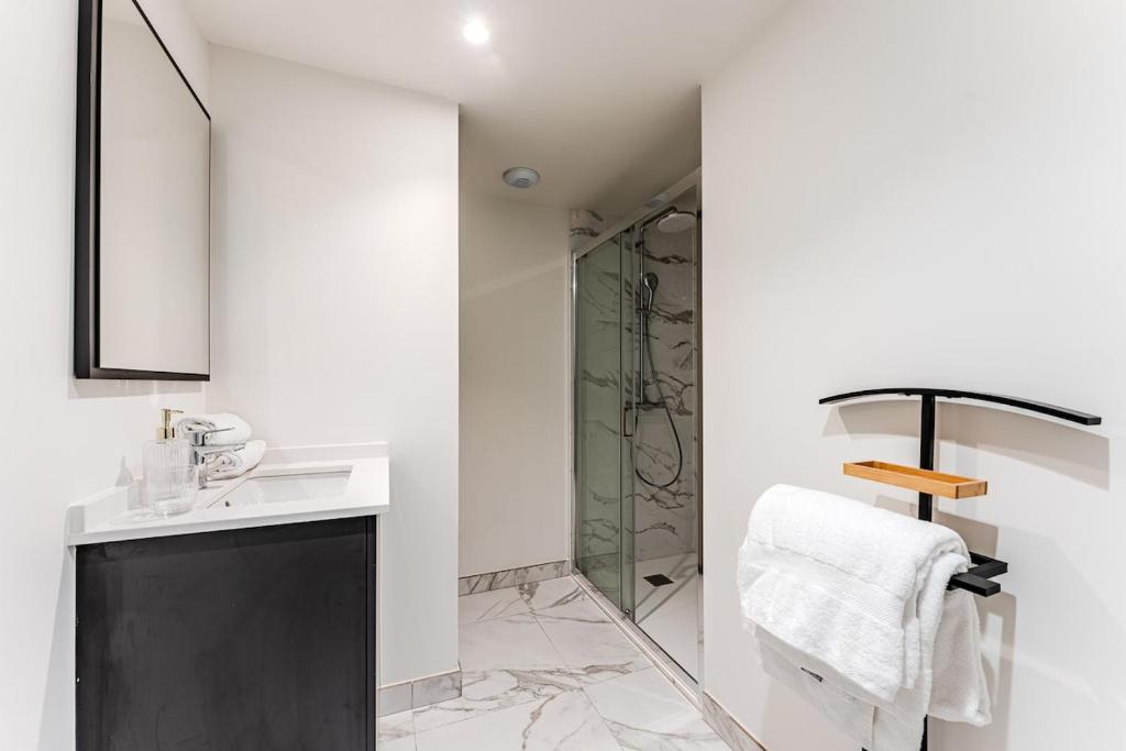 Appartement haut de gamme, 2 ch, 2 salles de bain - 2