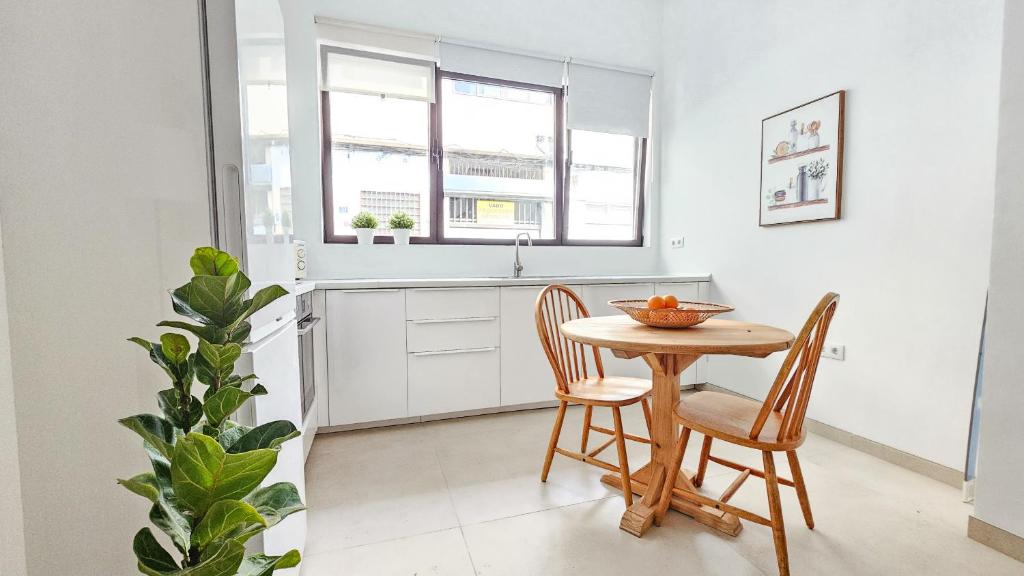 Arrecife Central & Comfy Flat - 5