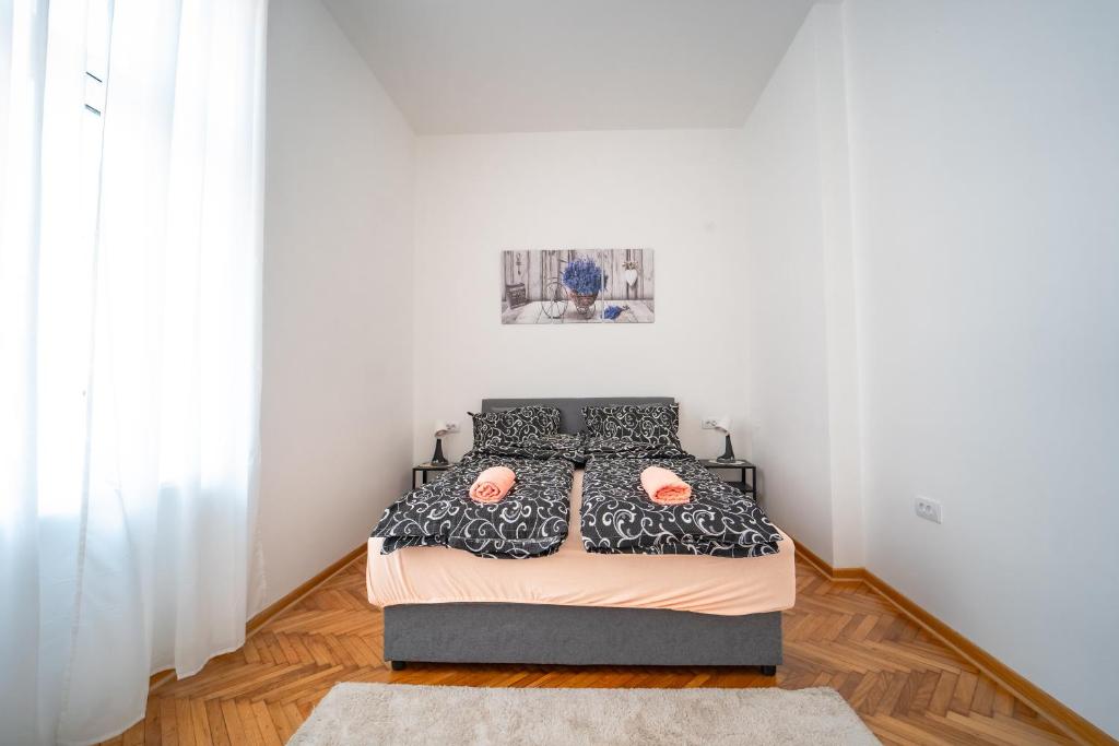 Botanical9, Belgrade centre, 2 bedroom apartment with Netflix - 2