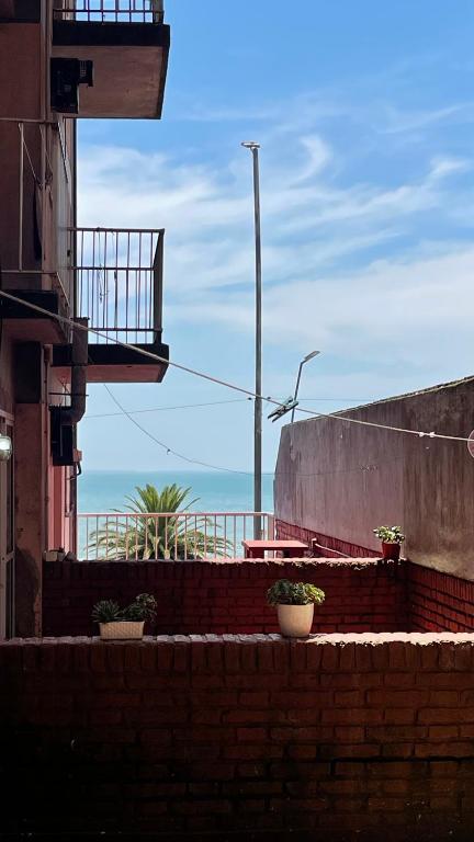 Frente al Mar - 1